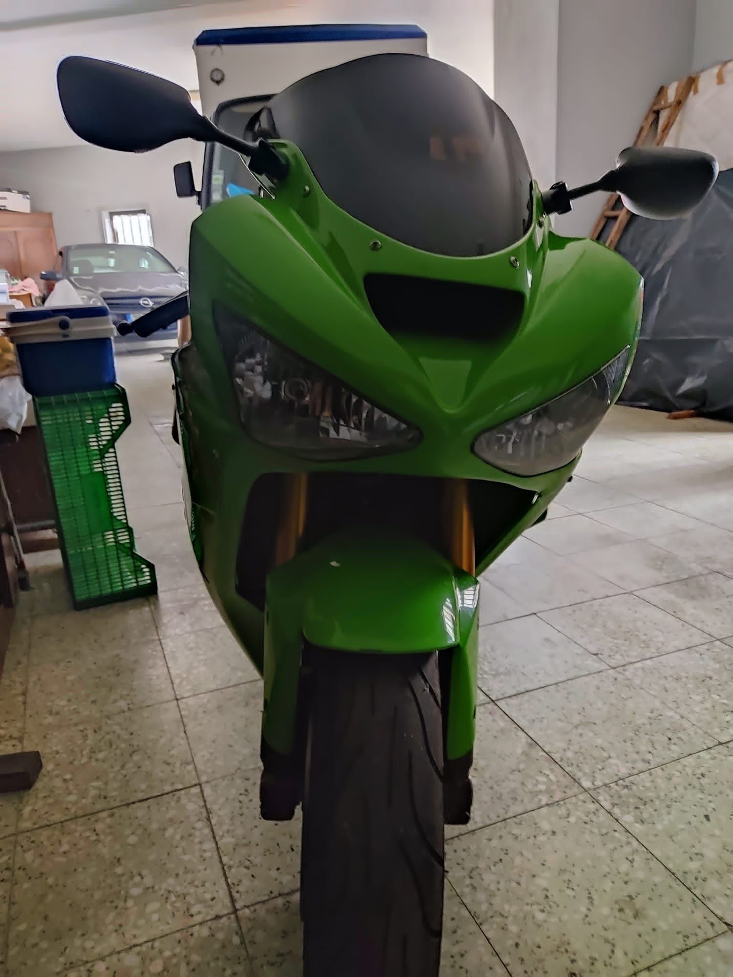 Kawasaki Ninja ZX6R