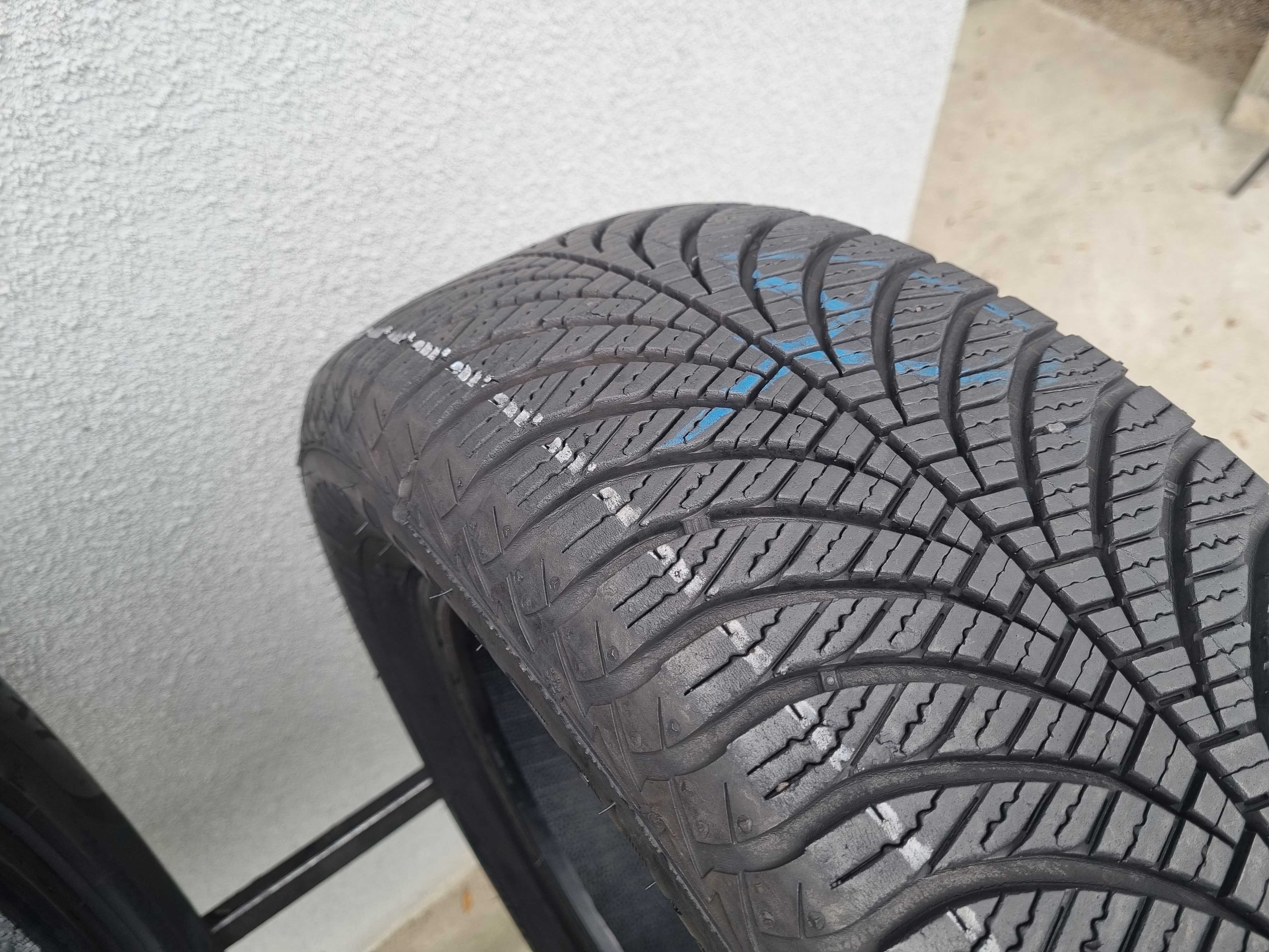 195/65/15 91V Goodyear Vector 4S Gen-2