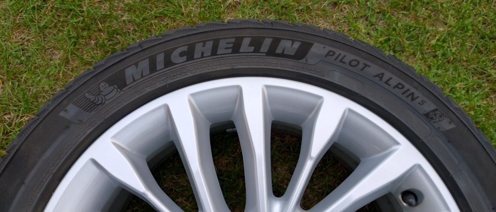 Felga aluminiowa 18'' Bmw 5. 8Jx18H2IS30