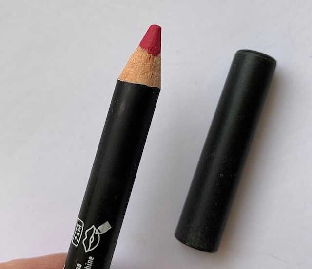 Матовый карандаш для губ NYX Suede Lip Liner Matte  Smll29 розовый нюд