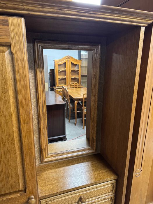 Przedpokój drewniany garderoba rustykalna szafa drewniana