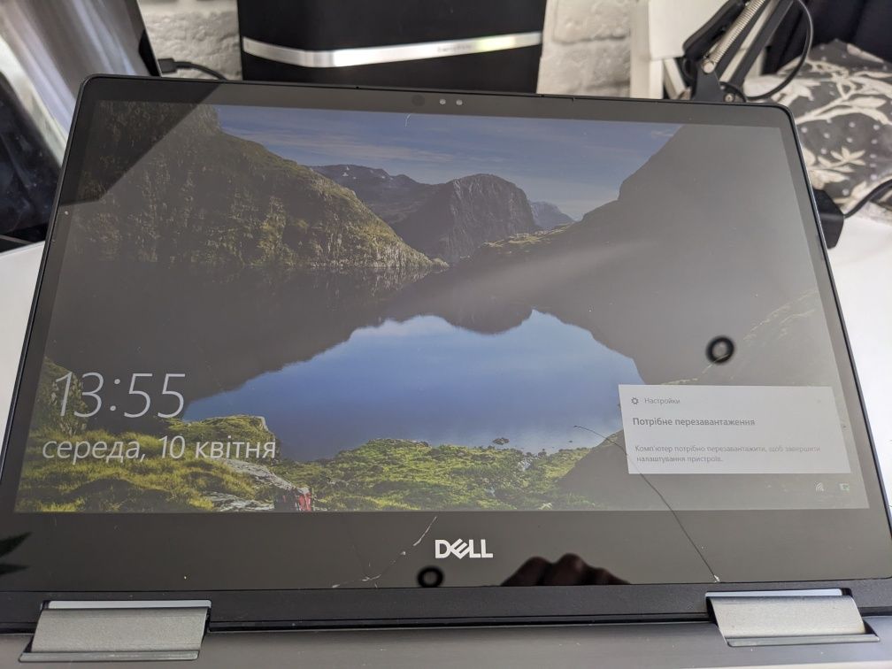 Дисплей з тріщинами на запчастини Dell inspiron 13 7000 7373 face id