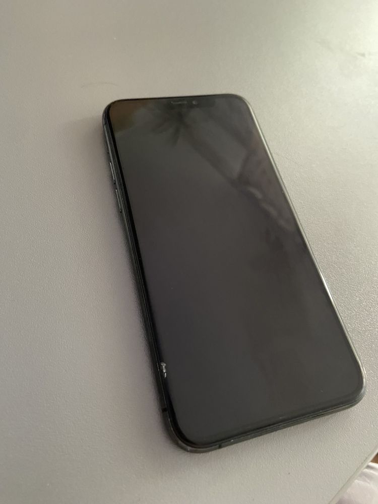 iPhone 11 pro 64gb