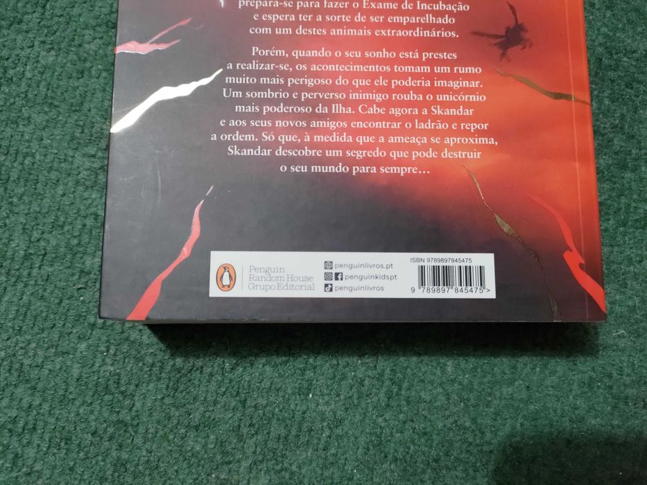 Skandar e o Roubo do Unicórnio de A.F. Steadman (Novo)