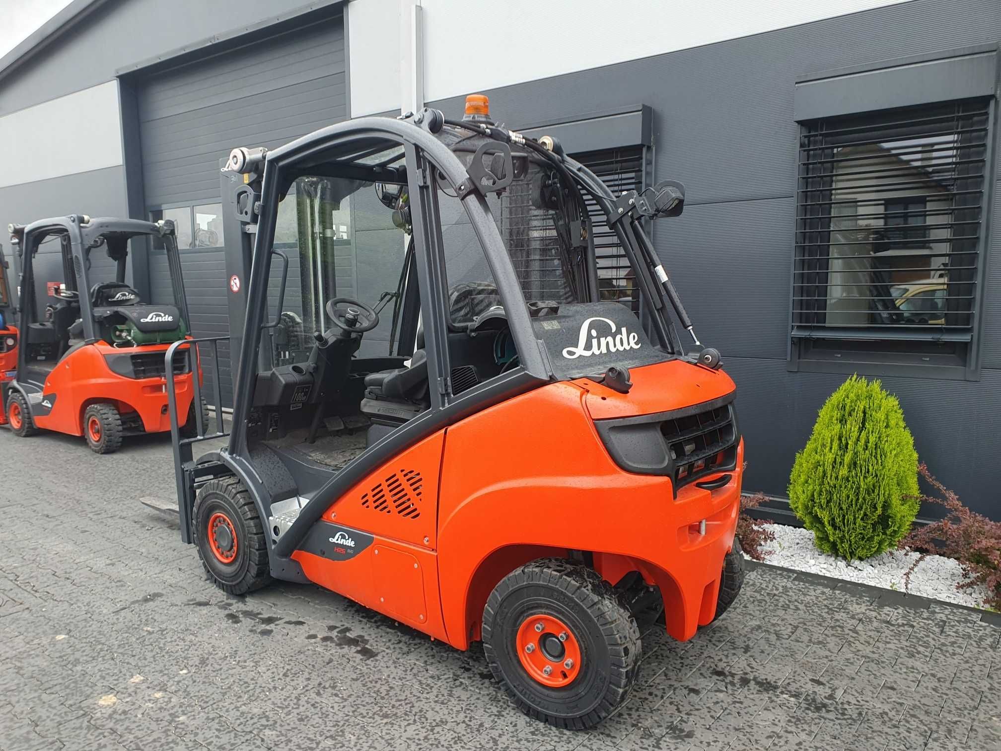 Wózek widłowy LINDE H25T LPG 2019/07 Triplex Półkabina H30 H20 ROL-CAR