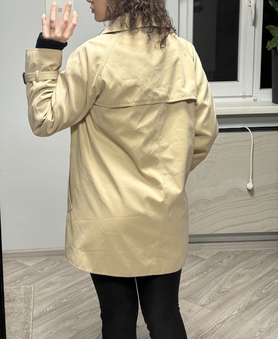 Тренч, жакет, куртка