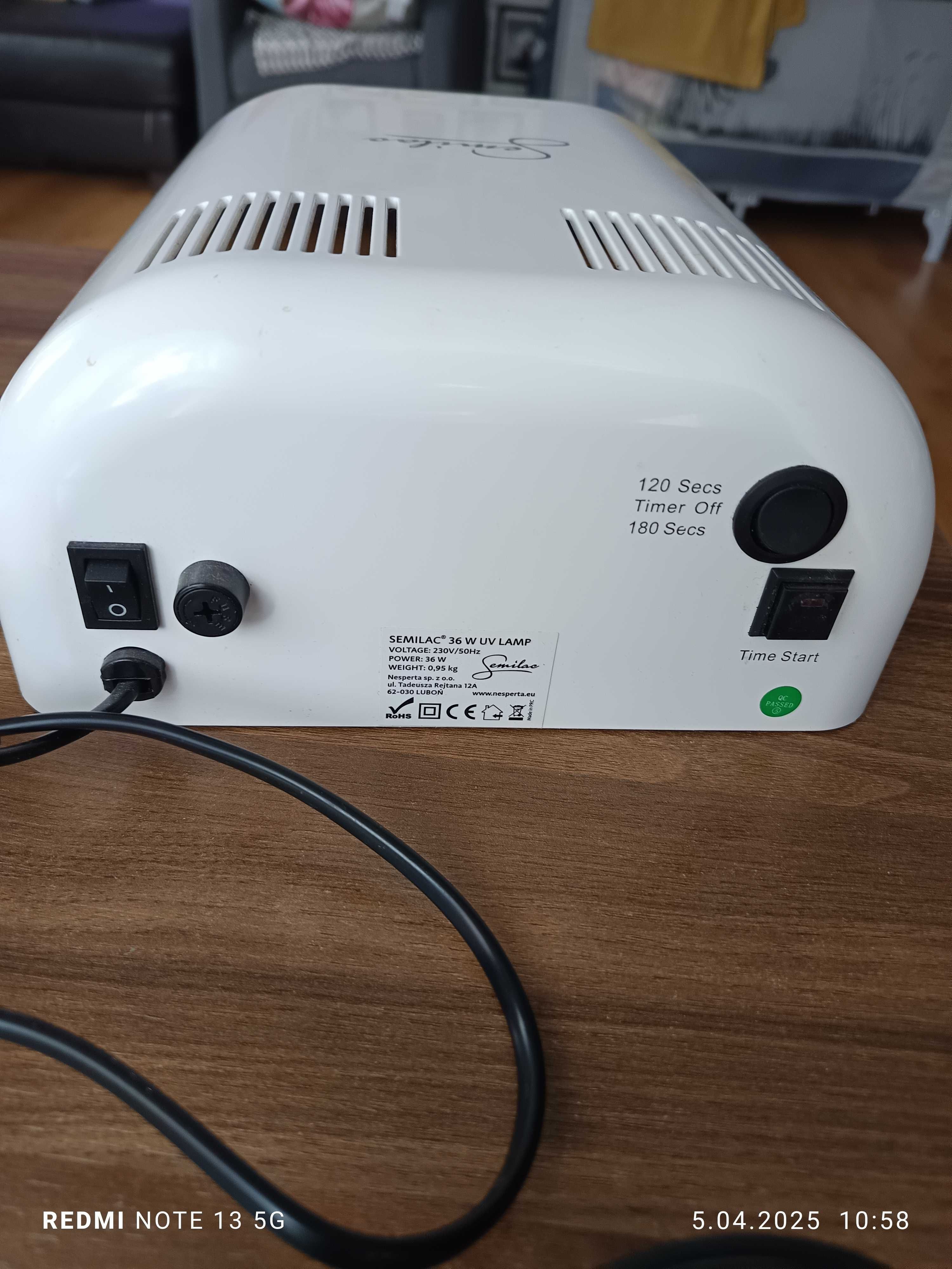 Lampa Semilac do paznokci