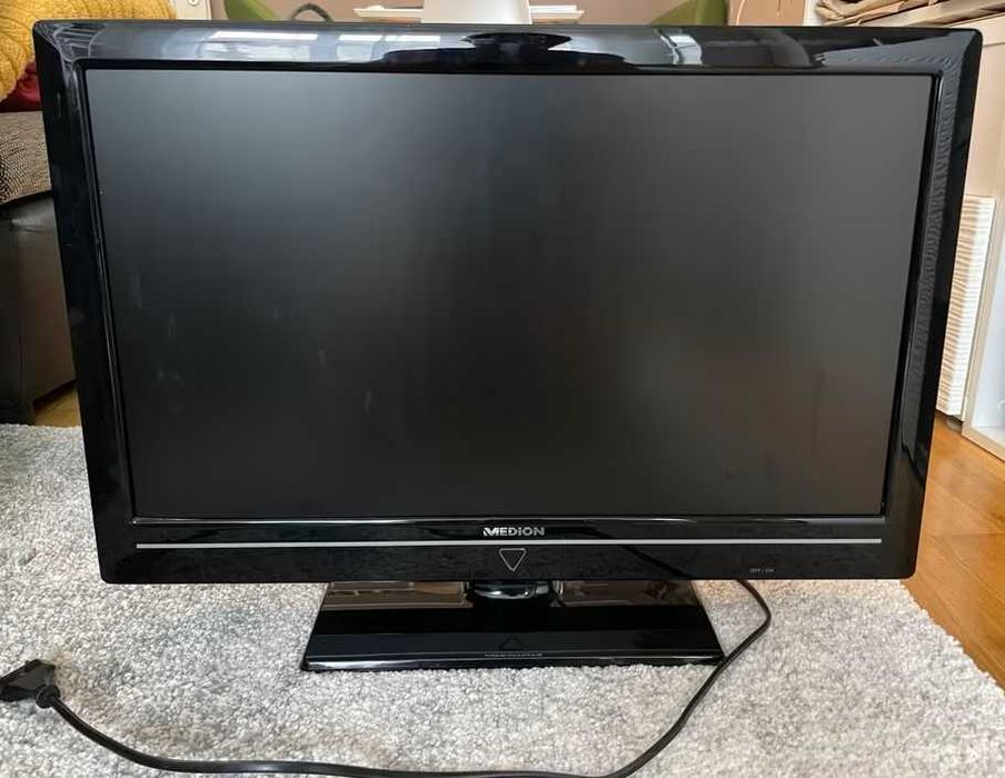 monitor tv dvd pilot (22 cale)