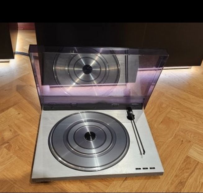 Bang and Olufsen Beogram RX2 com MMC 5