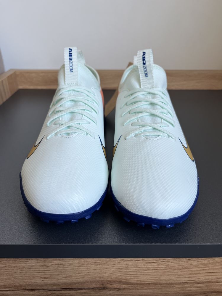 ОРИГІНАЛ Nike Air Zoom дитячі сороконіжки розмір 34-36-38 нові