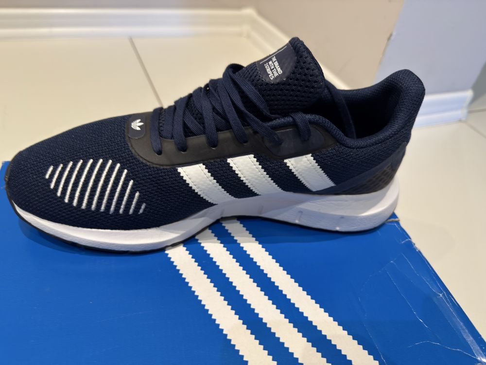 Adidas Swift Run RF