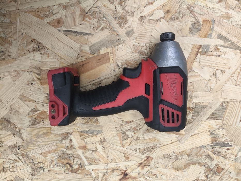 Milwaukee 2657 дві швидкості, гайковерт