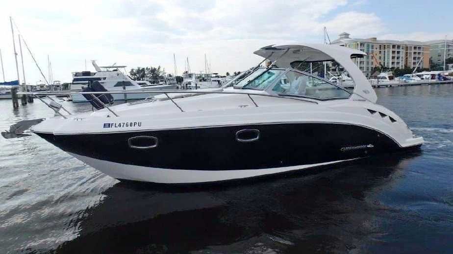 Motorówka Chaparral 310 Signature 13r 2x MerCruiser 5.0L, generator,