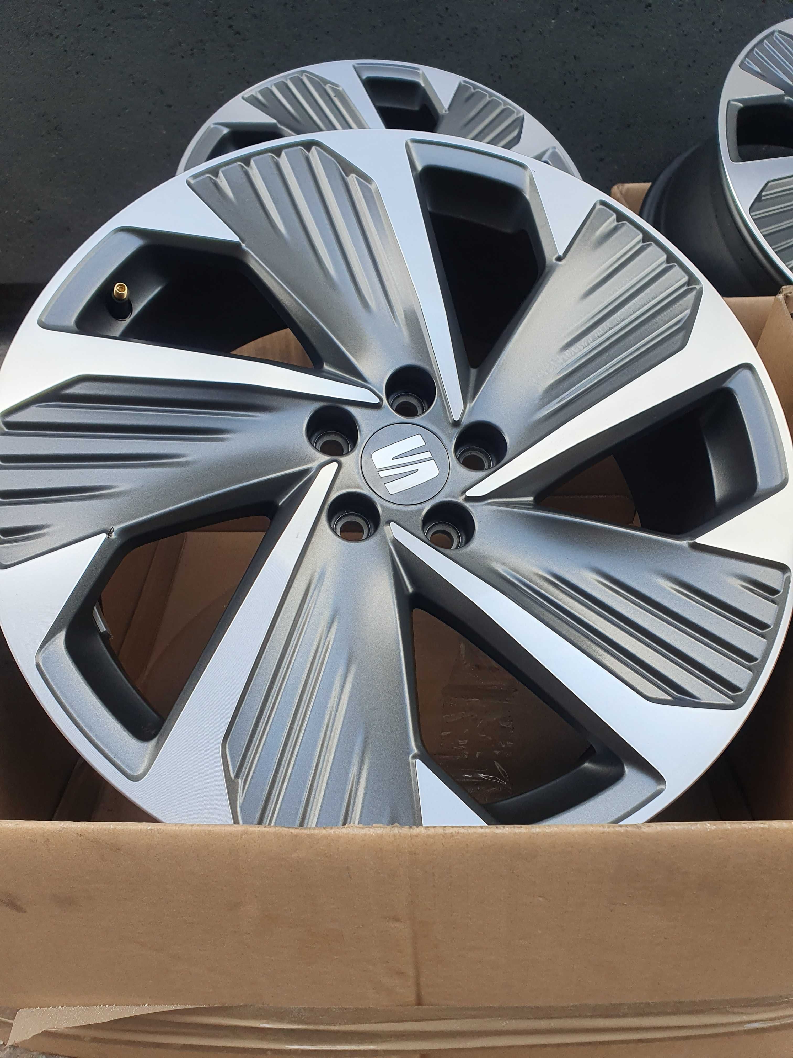 759# Alufelgi SEAT 5x100 7X18 ET 47  ARONA IBIZA ORYGINAŁ IGŁY