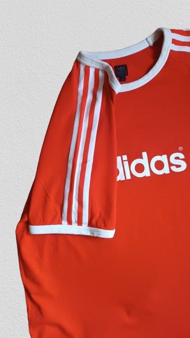 Футболка Adidas [стара колекція]