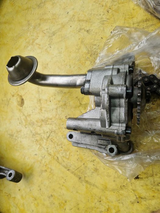 Pompa Oleju Silnika Vw Audi Seat Skoda 038.115.121A