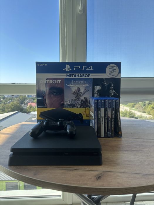 Ps4 слім на 1тб в хорошому стані