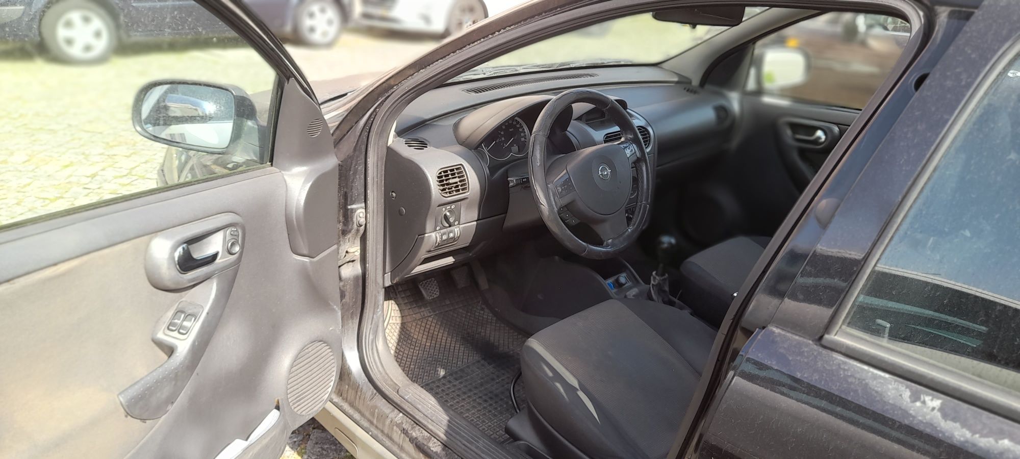 Opel corsa  disel com 205000l