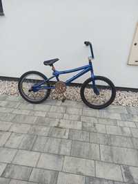 BMX w dobrym stanie + 4 rurki