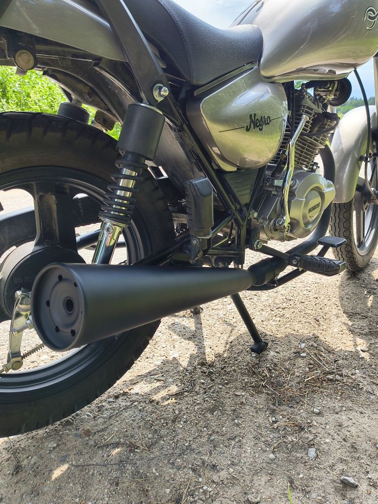 Zipp Torros 125cc (junak , romet)