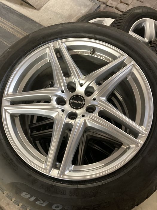 Koła 5x112 225/60R18 Pirelli 8Jx18H2 ET 30 TPMS