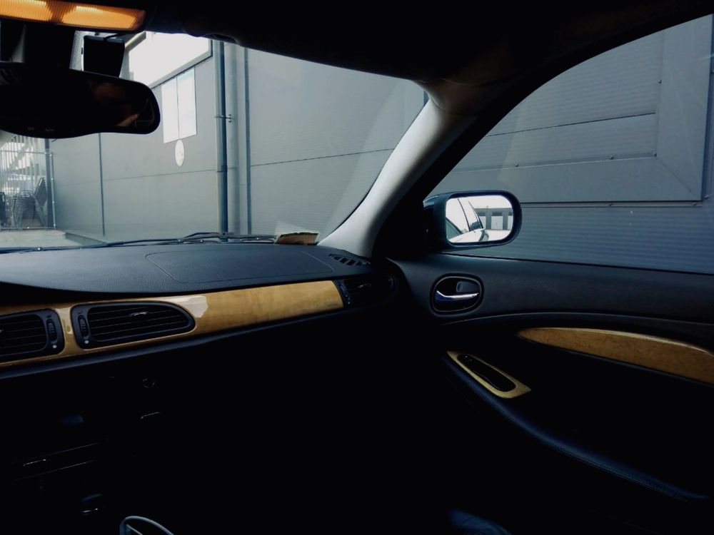 Продаю Jaguar S-Type 2000
