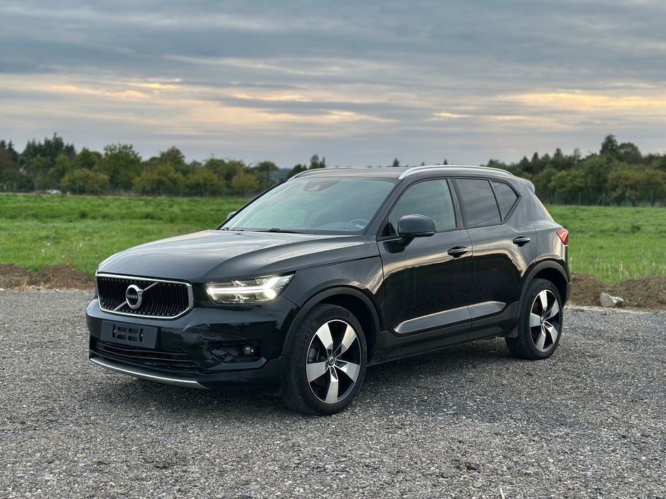Volvo XC 40 2018 T4 momentum pro AWD automat 190 koni wersja Europa