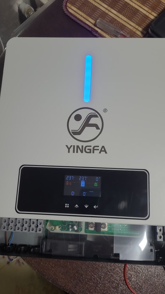 Гібридний Інвертор Yingfa Risen 6.2квт 48в WIFI Hybrid Inverter
