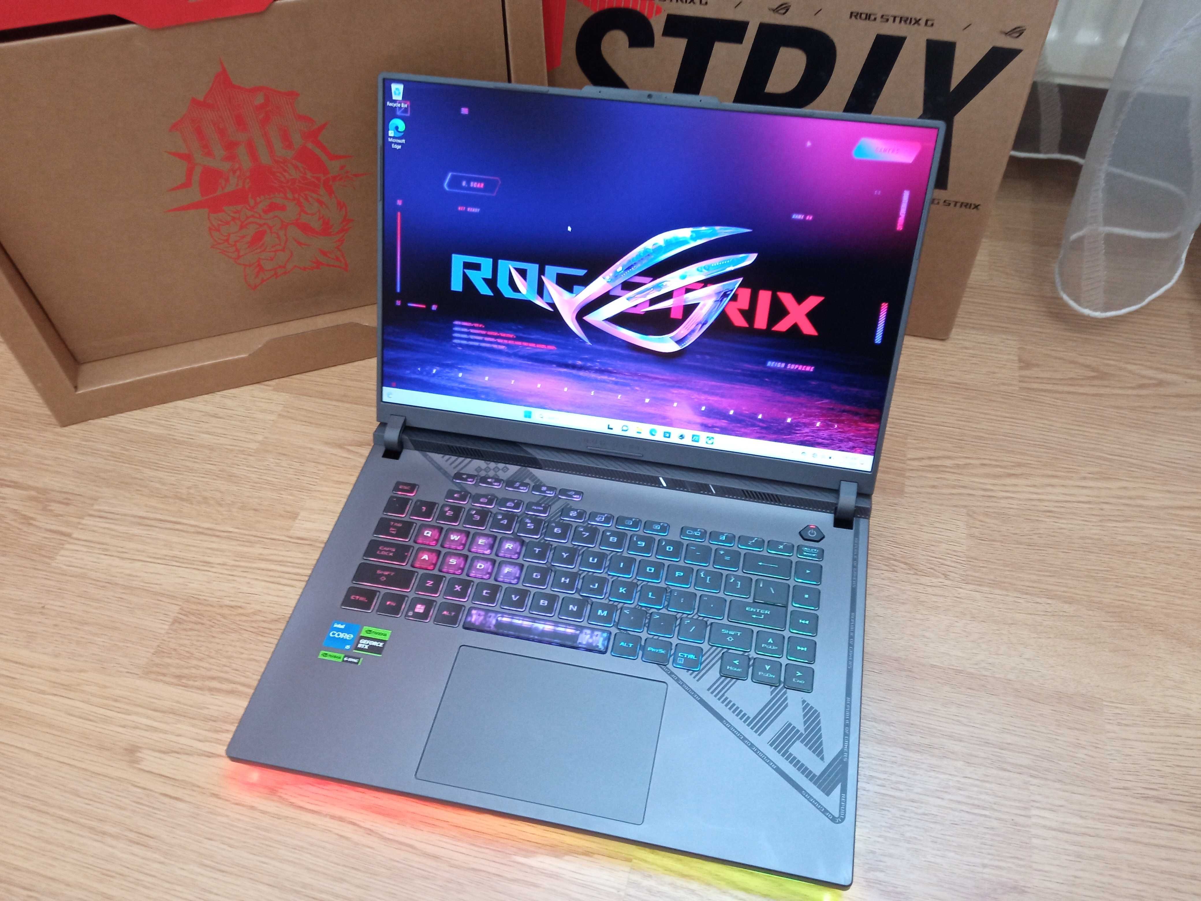 ASUS ROG Strix G16 (2023) Gaming Laptop, 16", RTX4050, 16GB DDR5