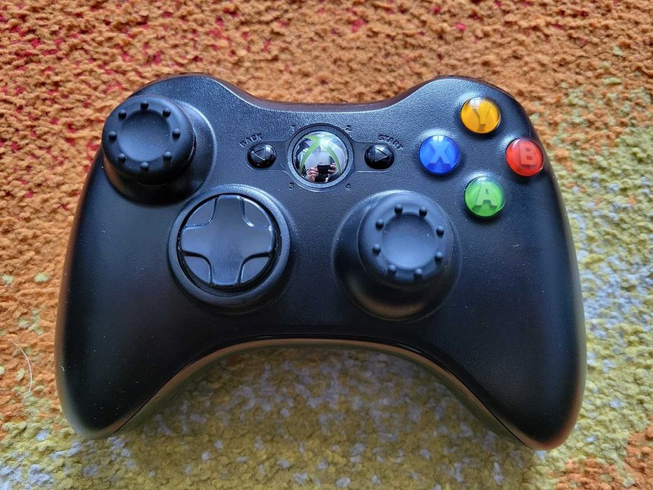 Oryginalny Pad Xbox 360 z małą wadą, Skup/Sprzedaż