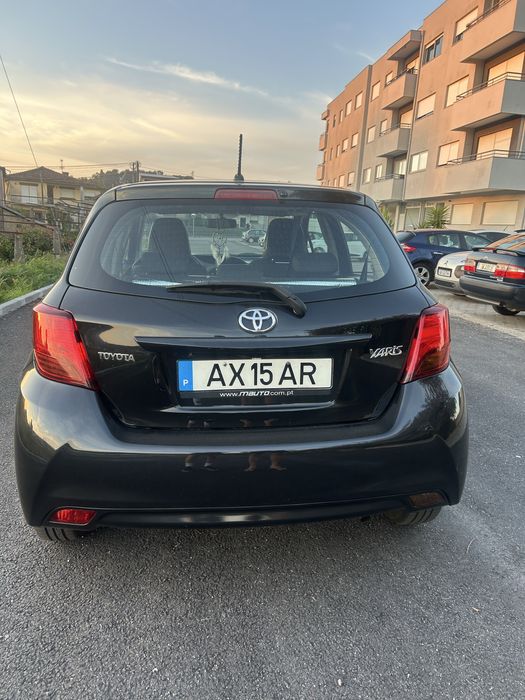 Toyota yaris 2016