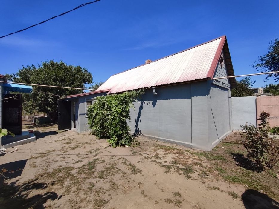 Продаж добротного будинку з жилою літньою кухнею в с. Орлівщина