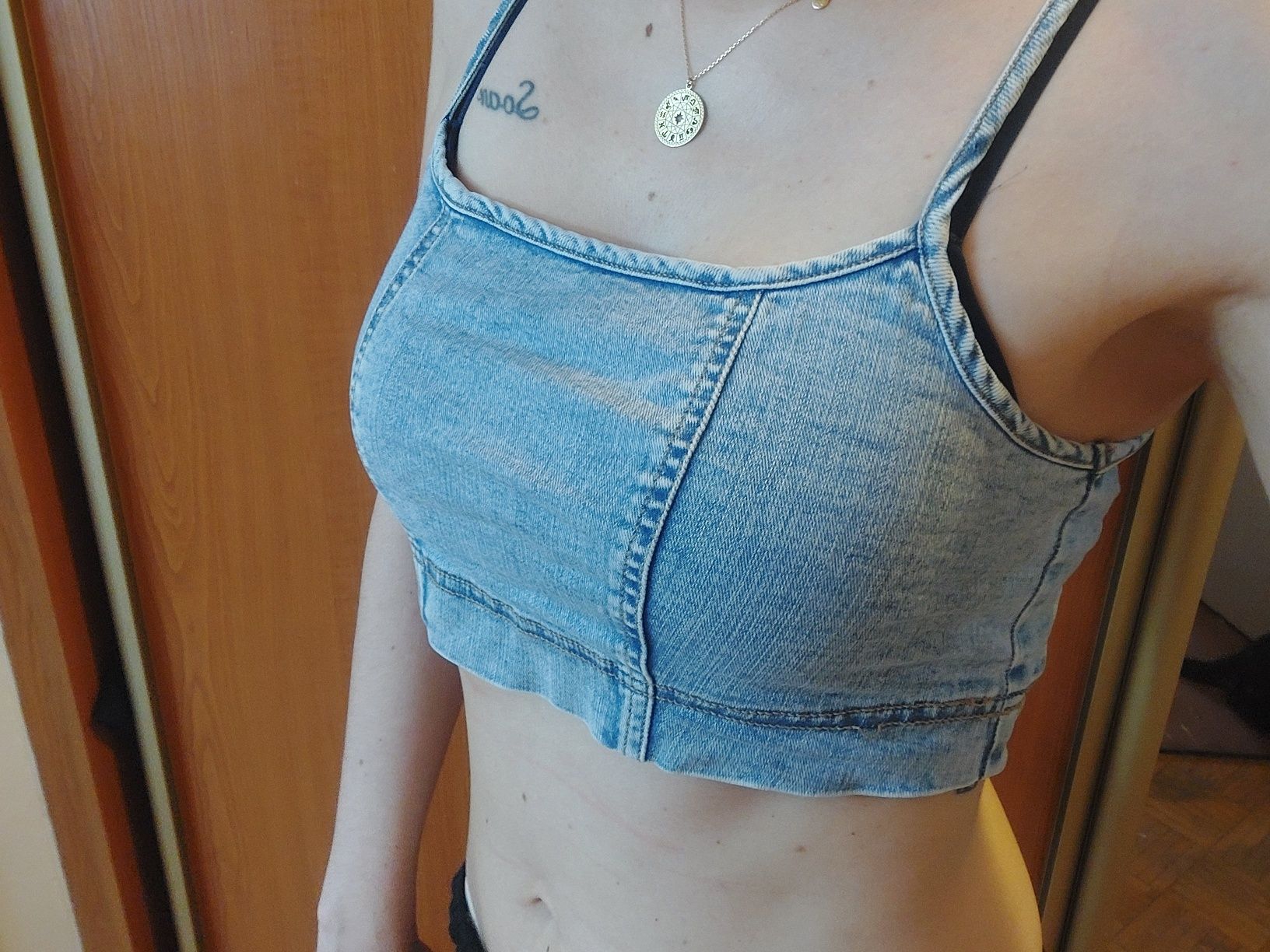 Nowy crop top jeansowy dżins Stradivarius stanik L