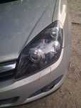 Reflektory xenon prawy lewy Opel Astra H