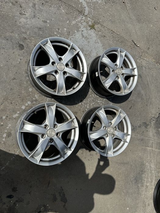 Диски R16 5 114.3 целые ровные