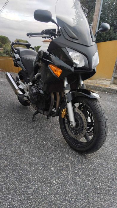 Honda CBF 600 como nova
