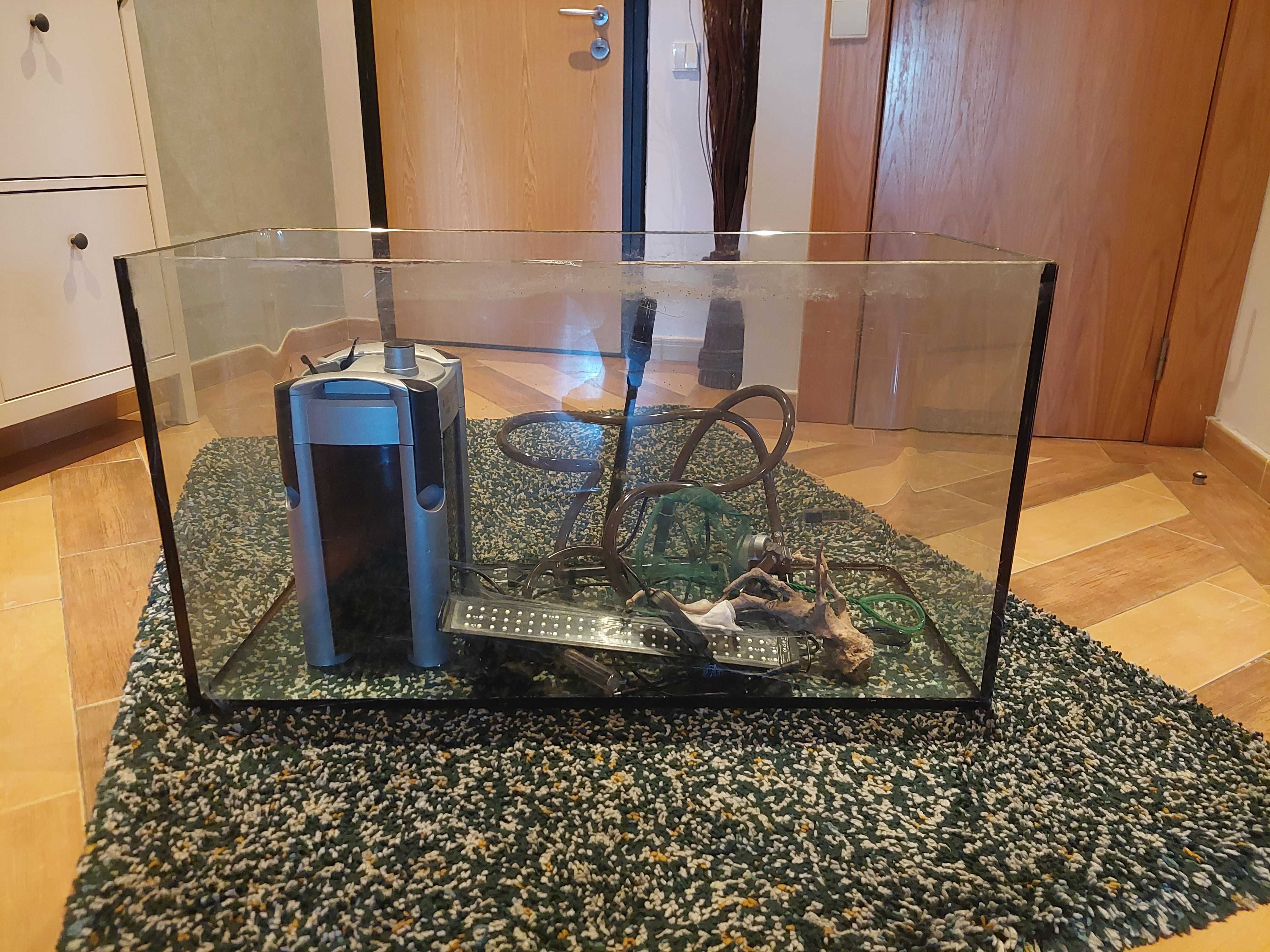 AQUARIO 180 litros