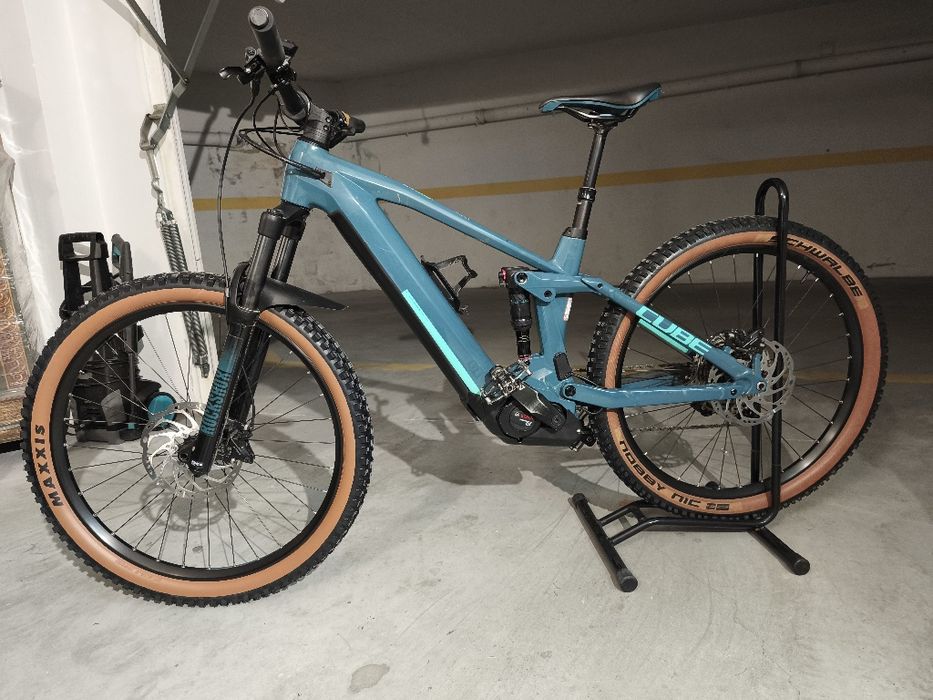 EMTB Cube Stereo Hybrid 140 Race em Carbono