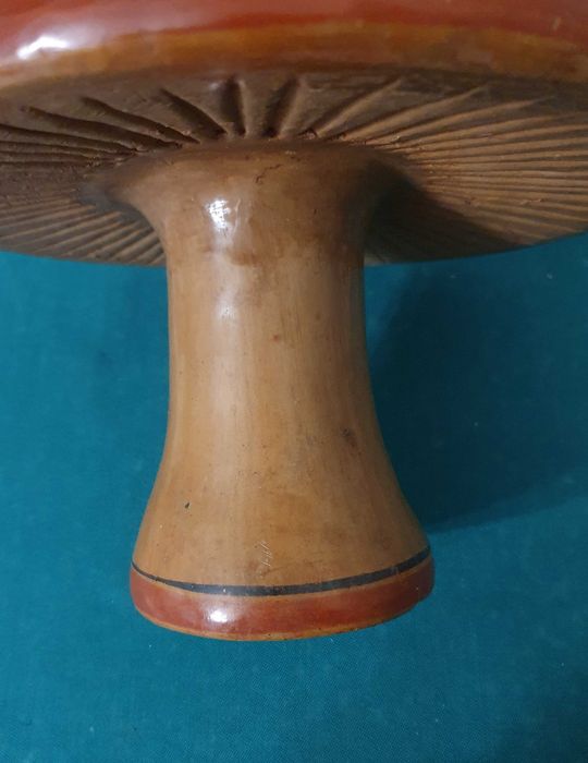 Magnífico Cogumelo decorativo com bela pintura - México