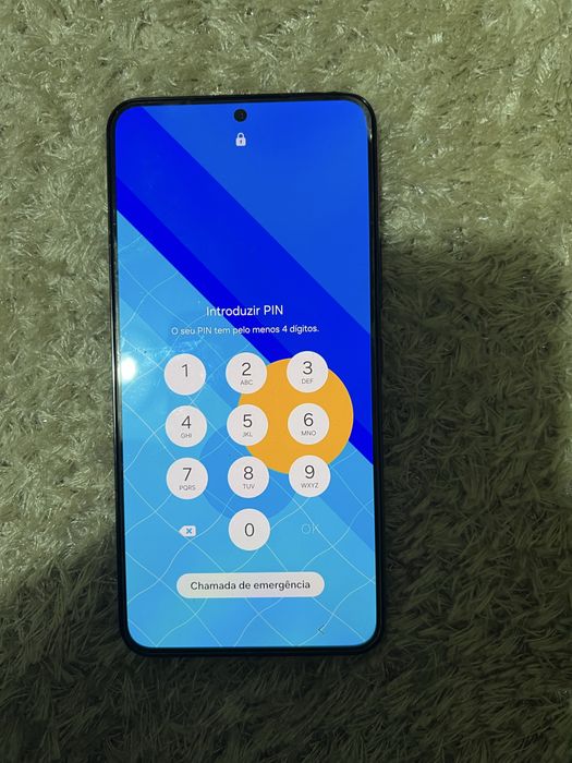Samsung s22 como novo ecra sem um  risco o telemovel esta imaculado