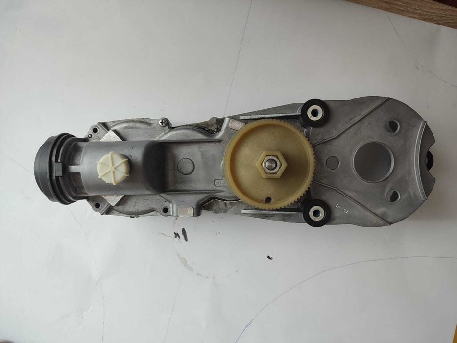 Редуктор для кухонного комбайну Kenwood