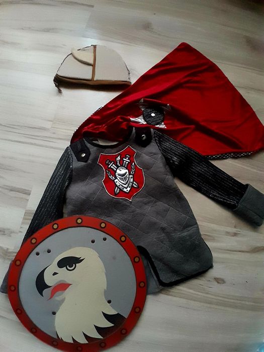 Костюм рицаря,короля,принца,новорічний костюм лицар,король 5-7років