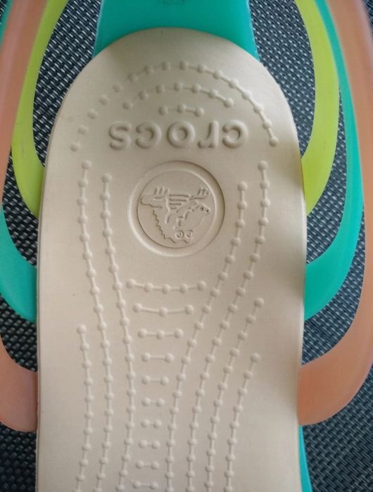 Crocs Huarache W9  39-40