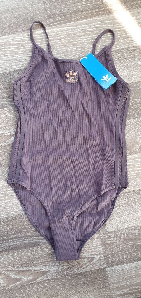 Oryginalne body Adidas