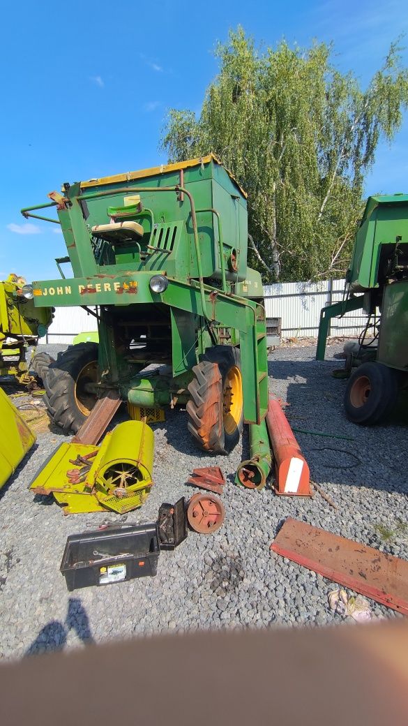 Części do kombajnów zbożowych Massey Ferguson John Deere case  Claas