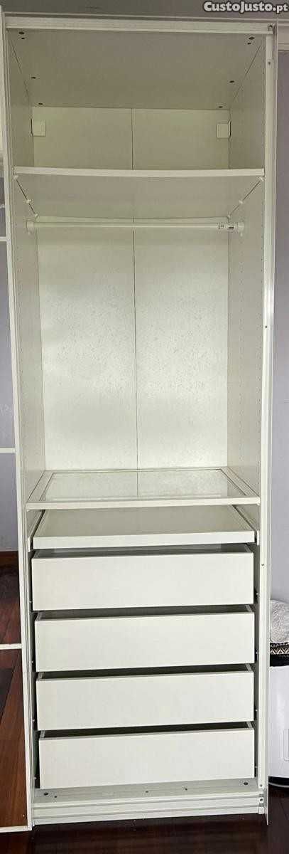 Roupeiro PAX Branco e porta em espelho 150x66x236 cm