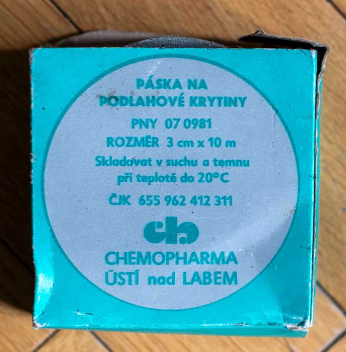 Taśma do Wykładzin Dywanów  Czechosłowacja 3 cm x 10 m
