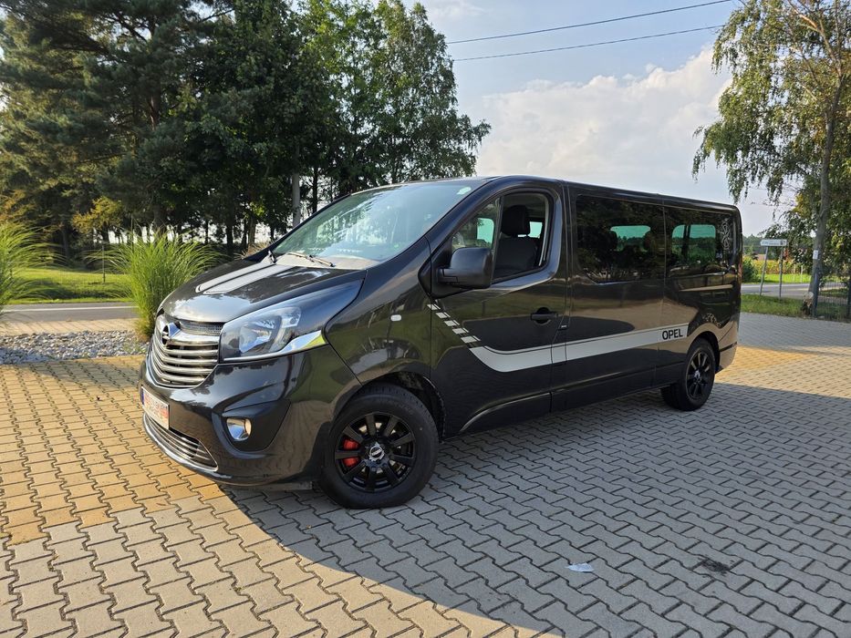 Opel Vivaro Long Nawiewy Navi Led Parki Po Wszyskich Wymianach Po Opłatach