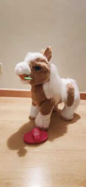 Brinquedo Pônei Baby Butterscotch FurReal Friends (c/escova e cenoura)