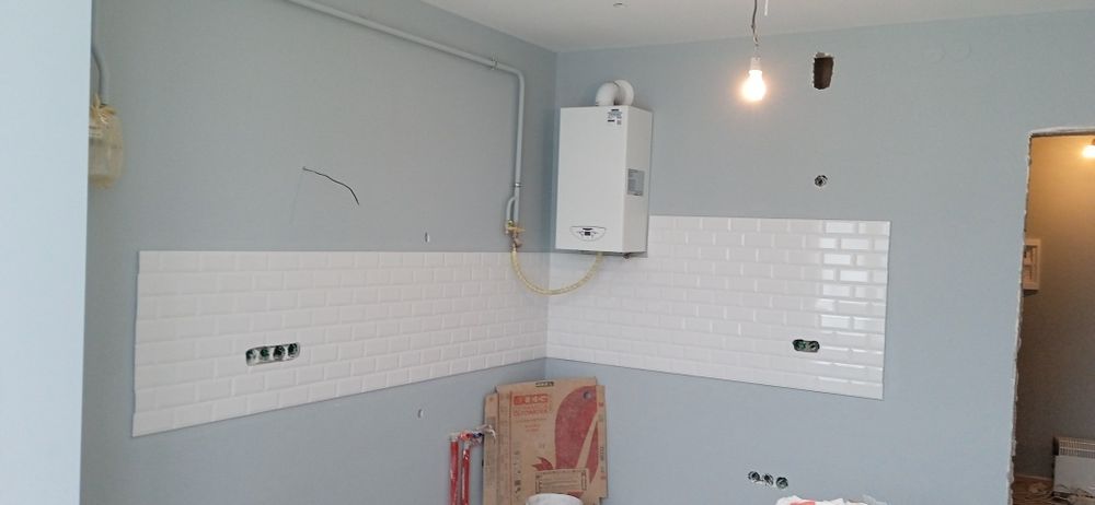 Послуги укладки плитки